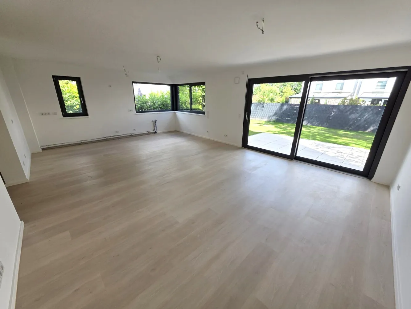 4 Zimmer Wohnung mit 122 m² in Offenbach am Main – Bild 1