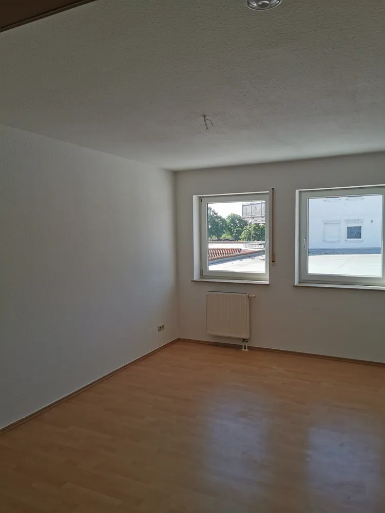 2 Zimmer Wohnung mit 61 m² in Dessau-Roßlau – Bild 3