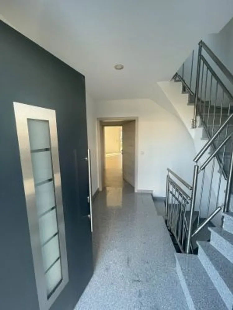 4 Zimmer Wohnung mit 145 m² in Offenbach am Main – Bild 4