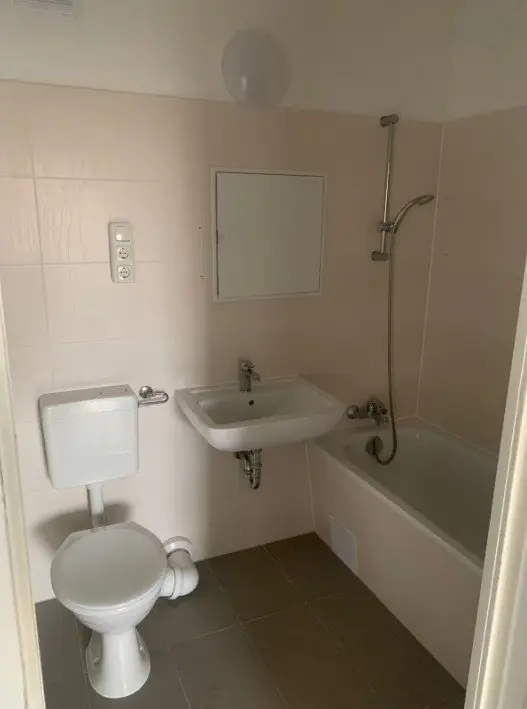 2 Zimmer Wohnung mit 55 m² in Gera – Bild 5
