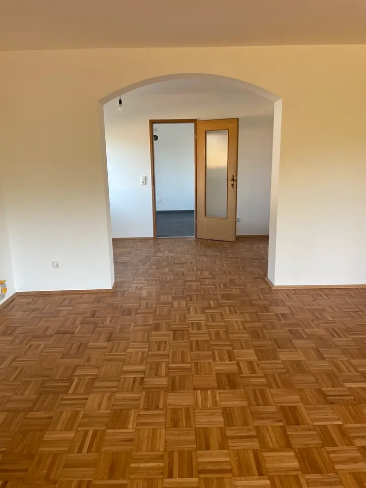 5 Zimmer Haus mit 120 m² in Würzburg – Bild 2