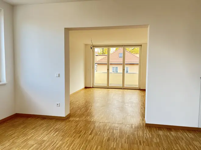4 Zimmer Wohnung mit 120 m² in Dresden – Bild 8