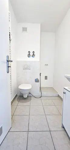 3 Zimmer Wohnung mit 98 m² in Wiesbaden – Bild 10