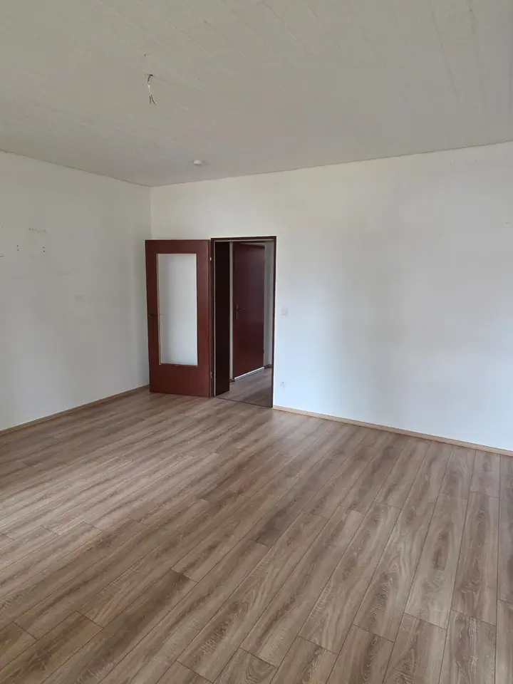 3 Zimmer Wohnung mit 83 m² in Sangerhausen – Bild 10