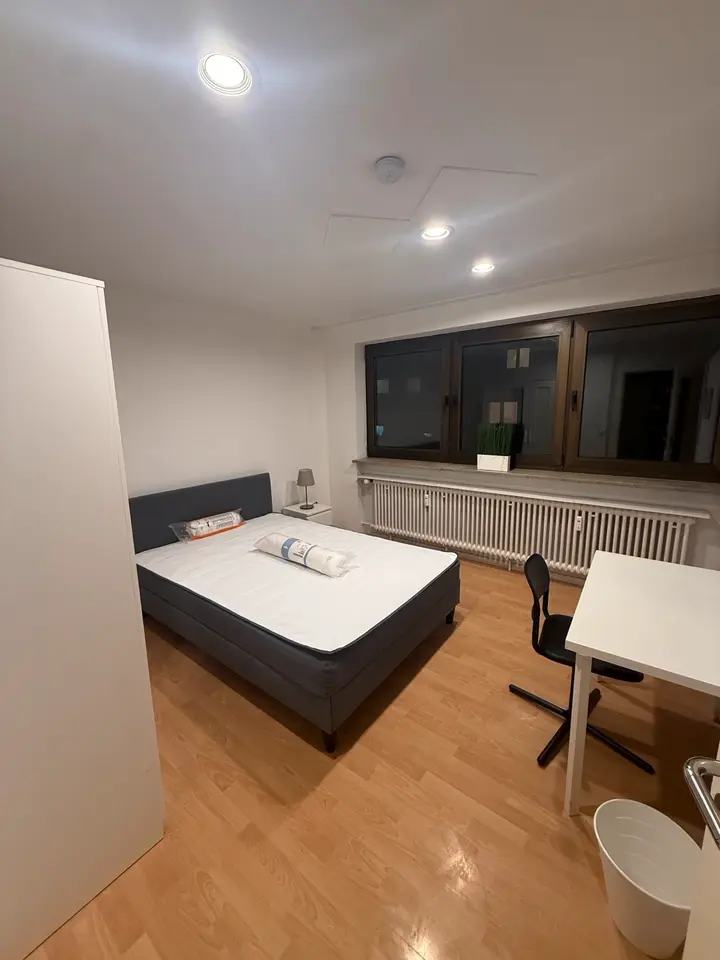 Studio mit 40 m² in Stuttgart – Bild 2