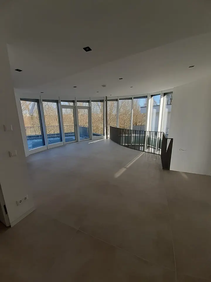 3 Zimmer Wohnung mit 166 m² in Fürth – Bild 4