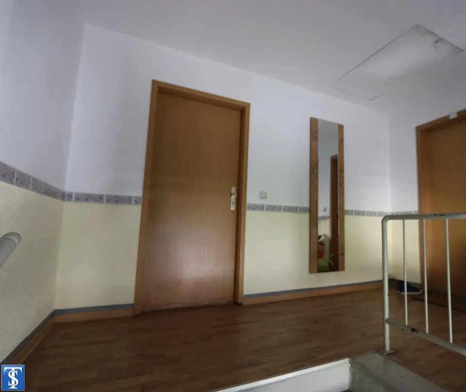 2 Zimmer Wohnung mit 62 m² in Plauen – Bild 2
