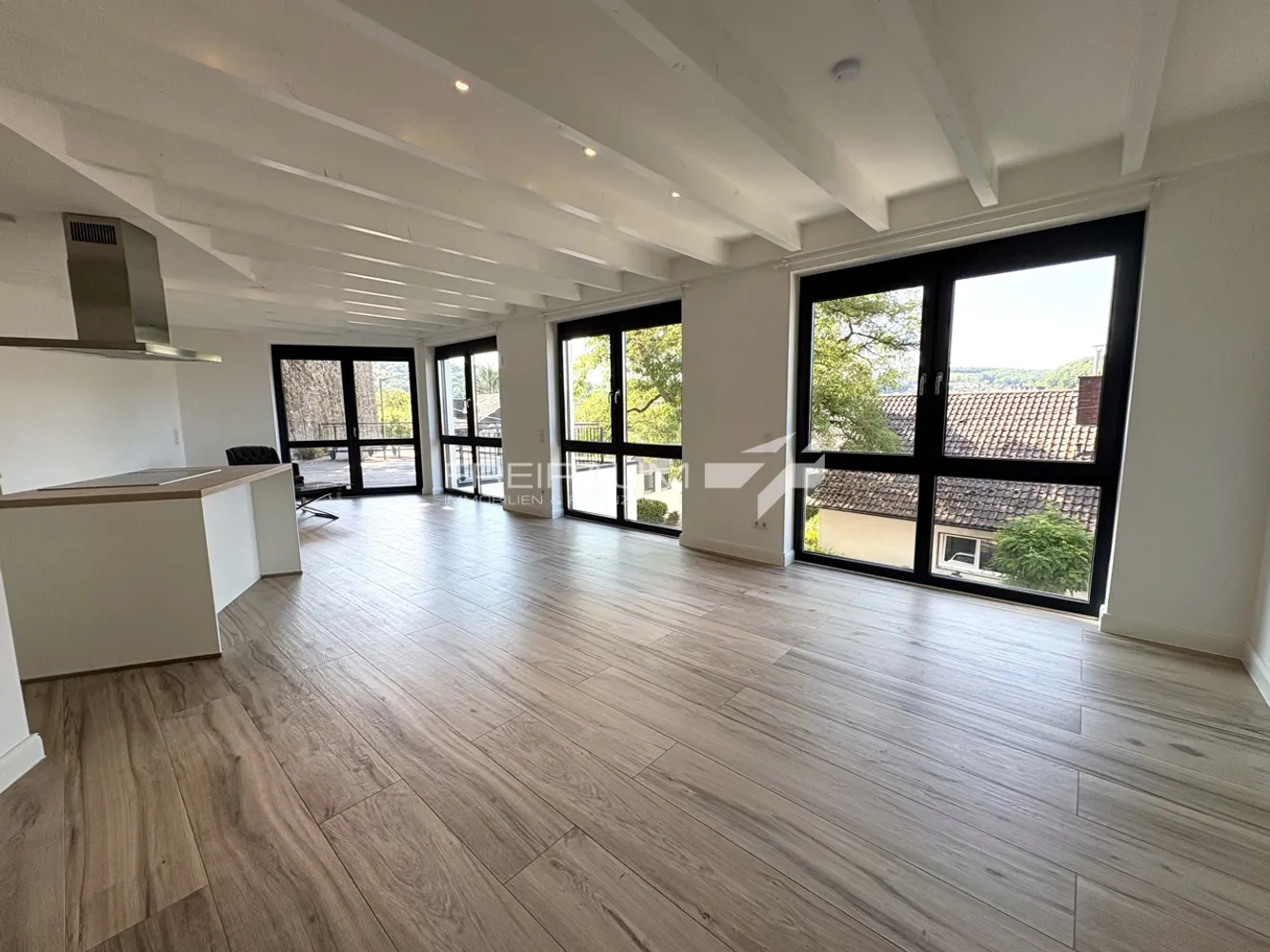 3 Zimmer Wohnung mit 102 m² in Siegen – Bild 2