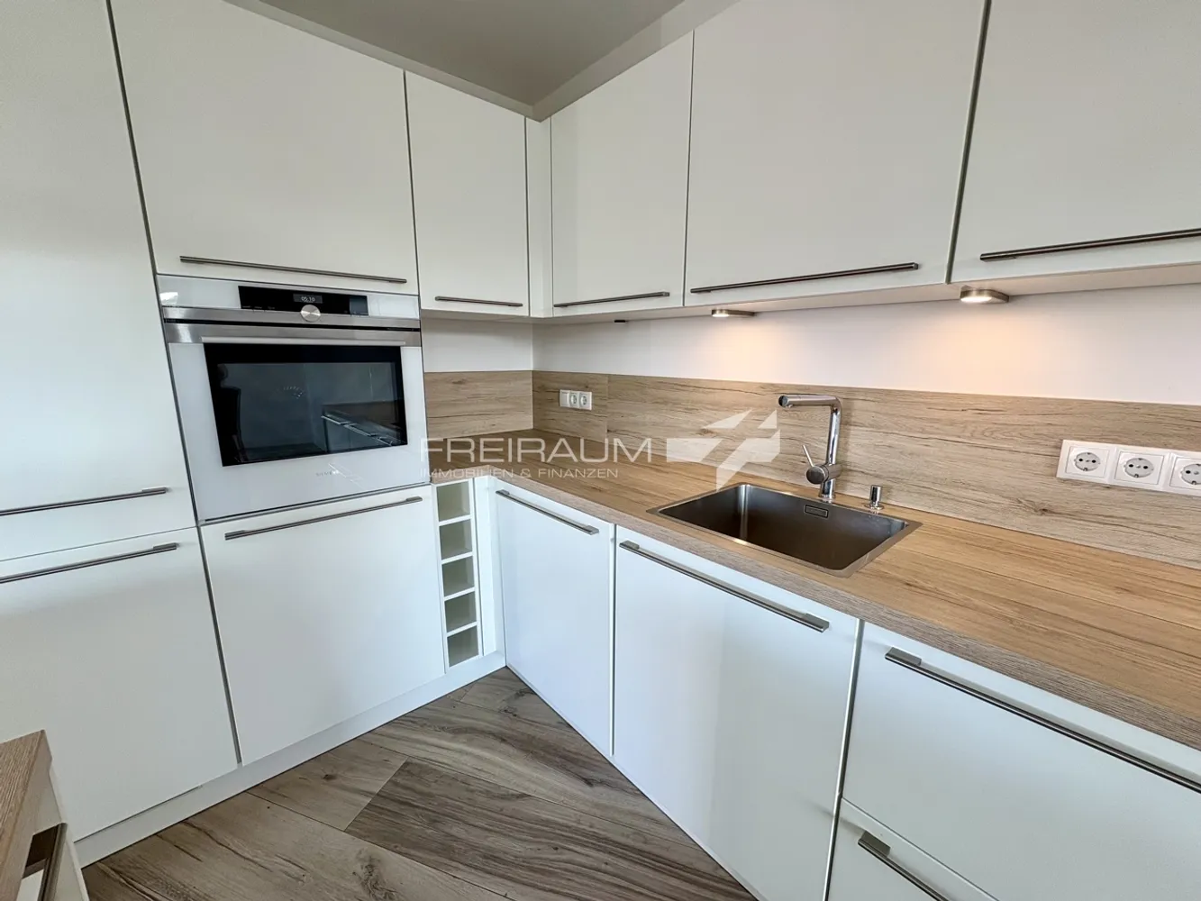 3 Zimmer Wohnung mit 102 m² in Siegen – Bild 4