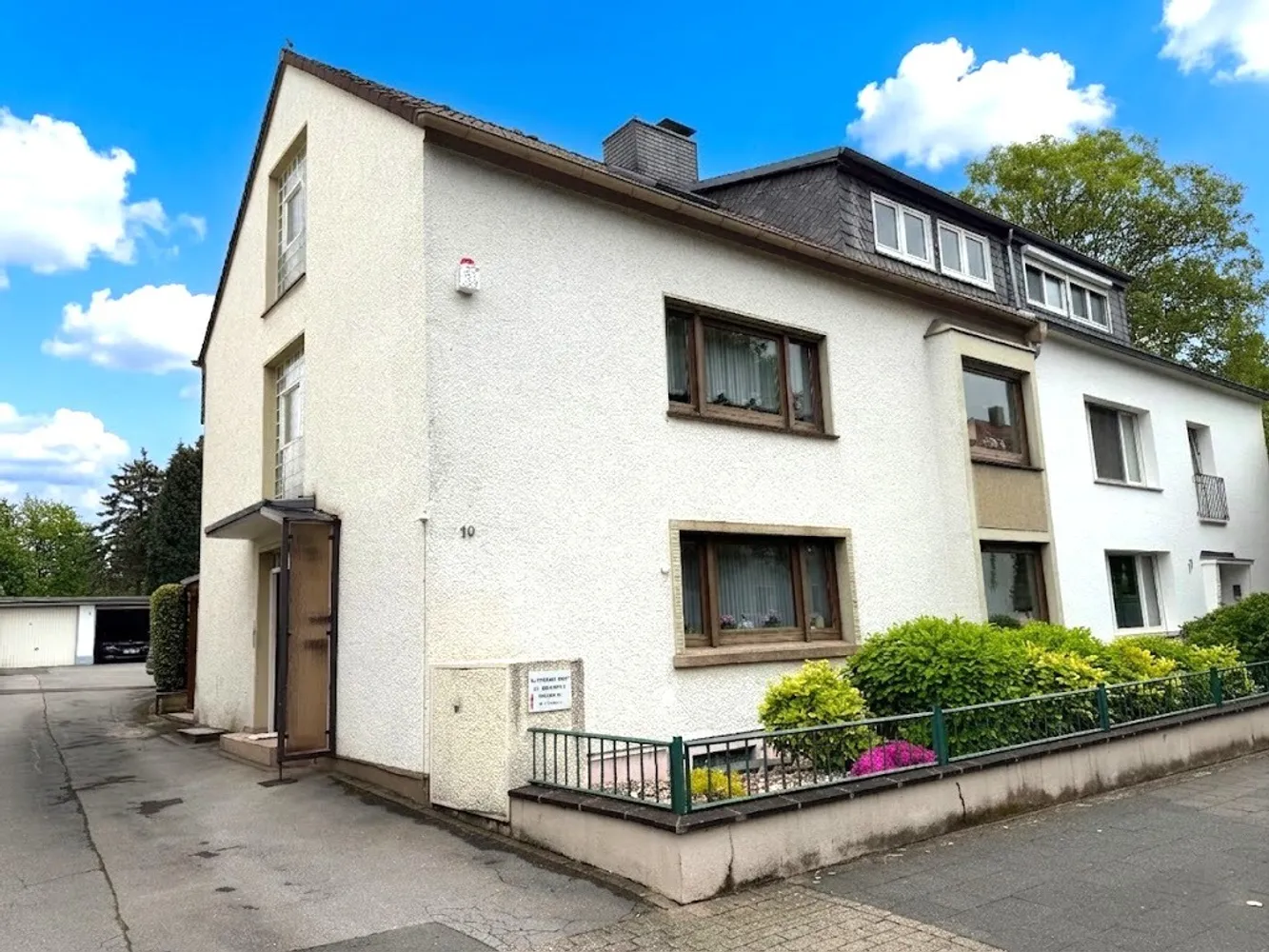 3 Zimmer Wohnung mit 81 m² in Solingen – Bild 2
