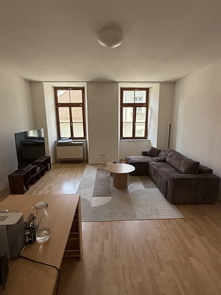 2 Zimmer Wohnung mit 42 m² in Regensburg – Bild 1