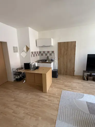 2 Zimmer Wohnung mit 42 m² in Regensburg – Bild 2