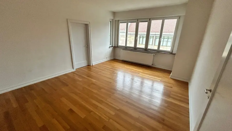 6 Zimmer Wohnung mit 160 m² in Offenburg – Bild 2