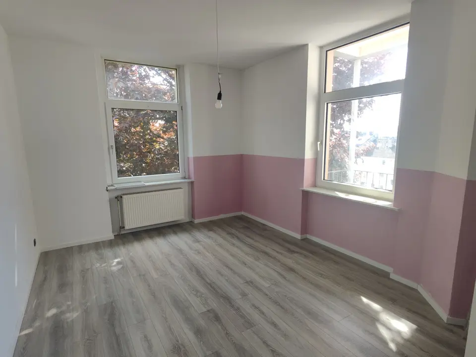 2 Zimmer Wohnung mit 65 m² in Wuppertal – Bild 2