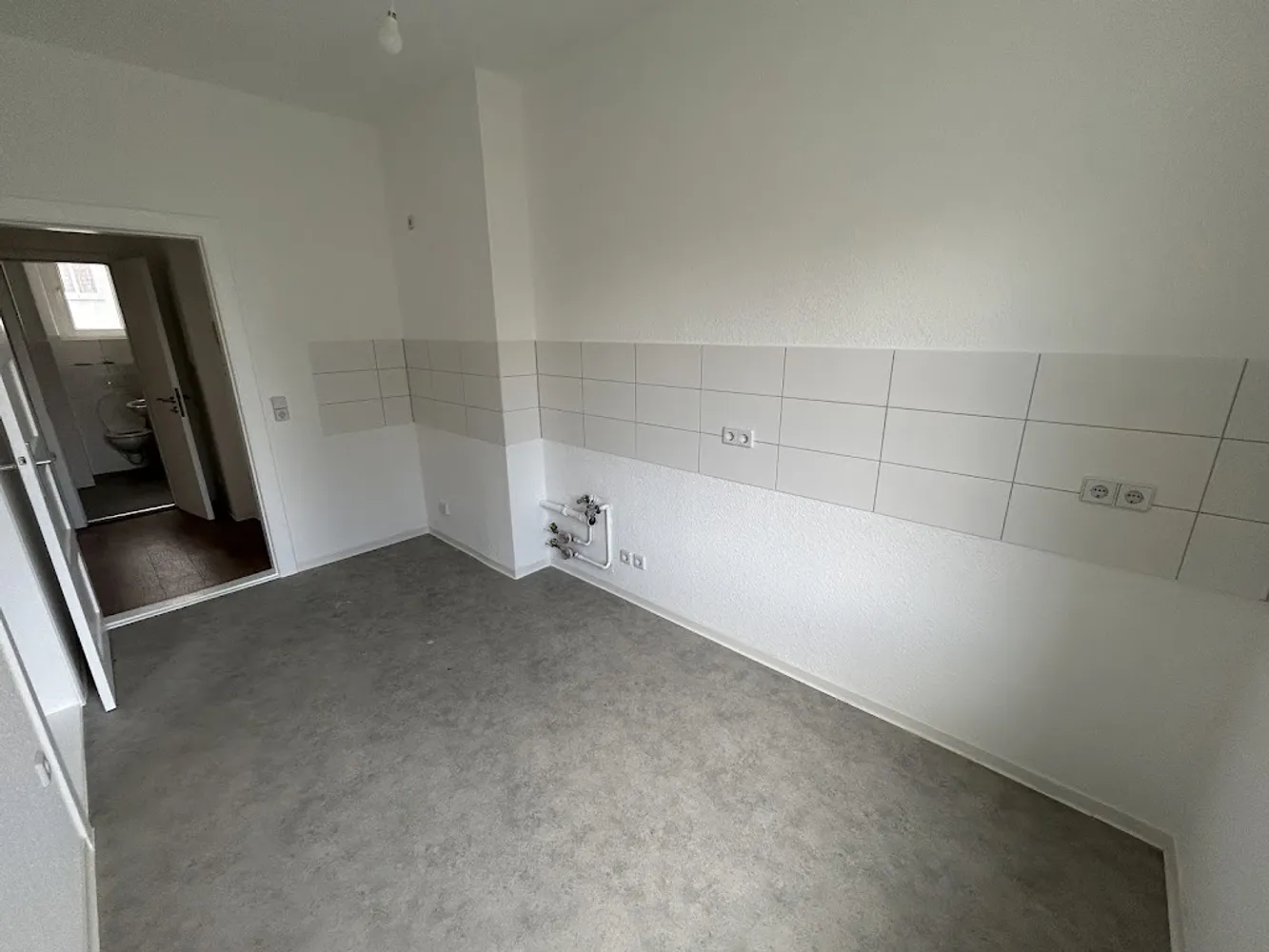 2 Zimmer Wohnung mit 43 m² in Magdeburg – Bild 4