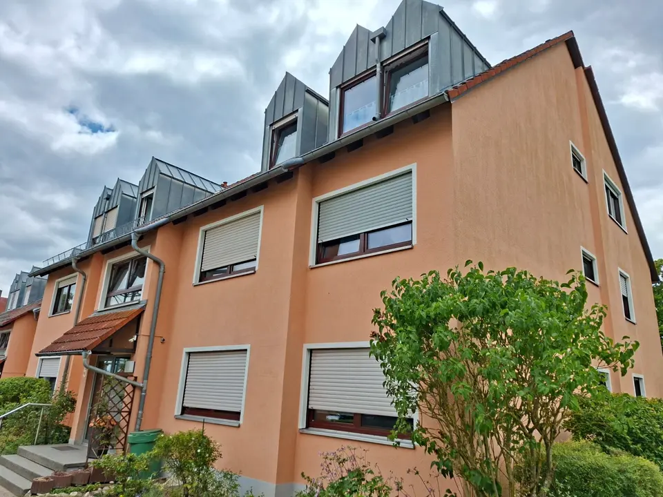 4 Zimmer Wohnung mit 105 m² in Erlangen – Bild 4
