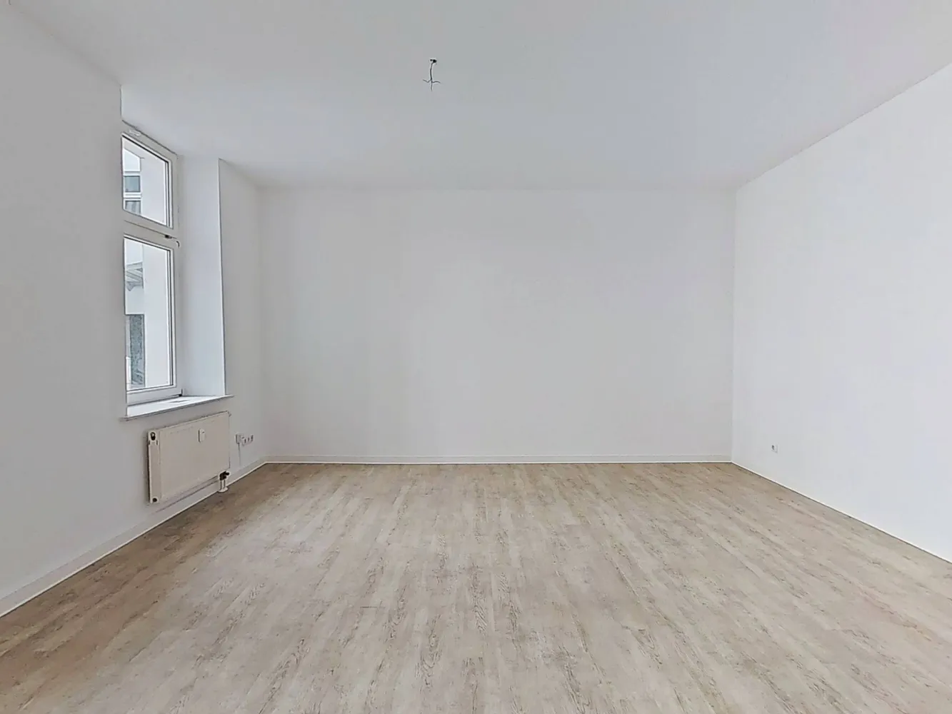 4 Zimmer Wohnung mit 110 m² in Magdeburg – Bild 4