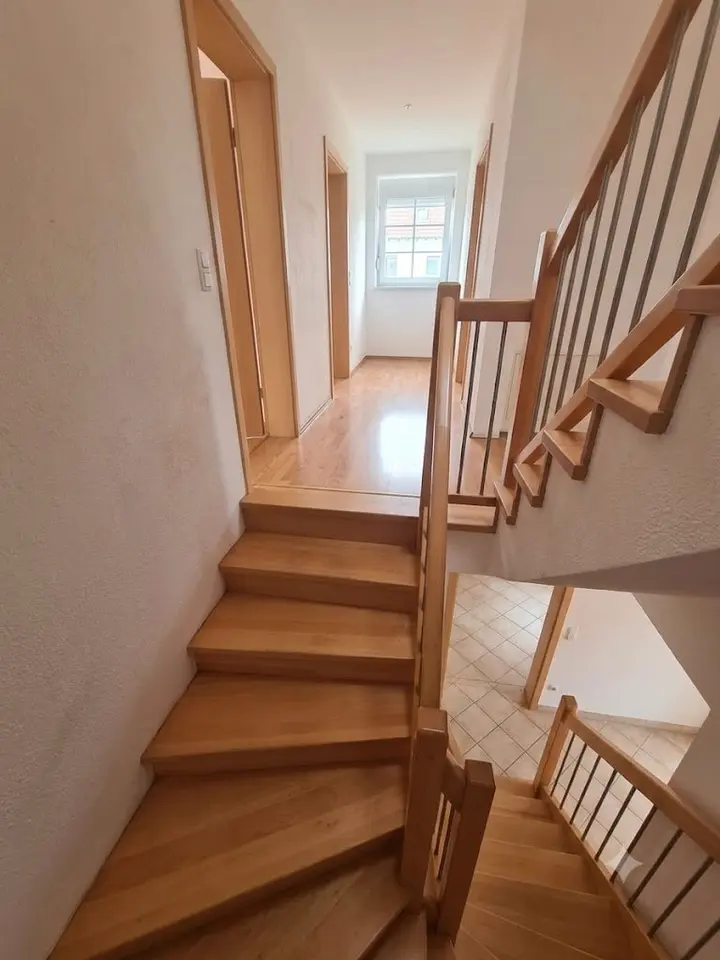 5 Zimmer Haus mit 131 m² in Rosenheim – Bild 2