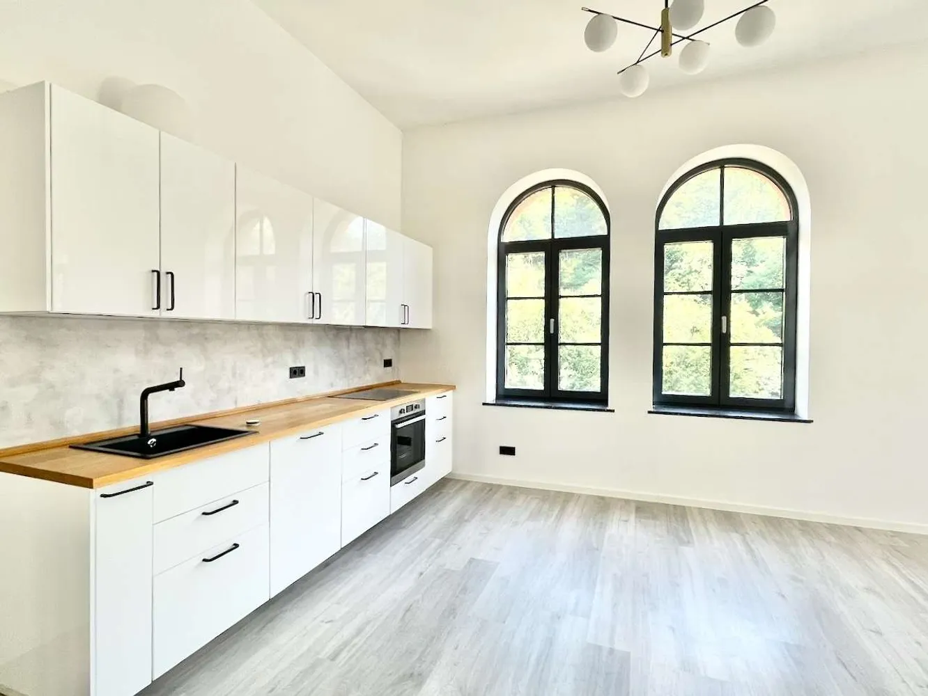 2 Zimmer Wohnung mit 84 m² in Dresden – Bild 4