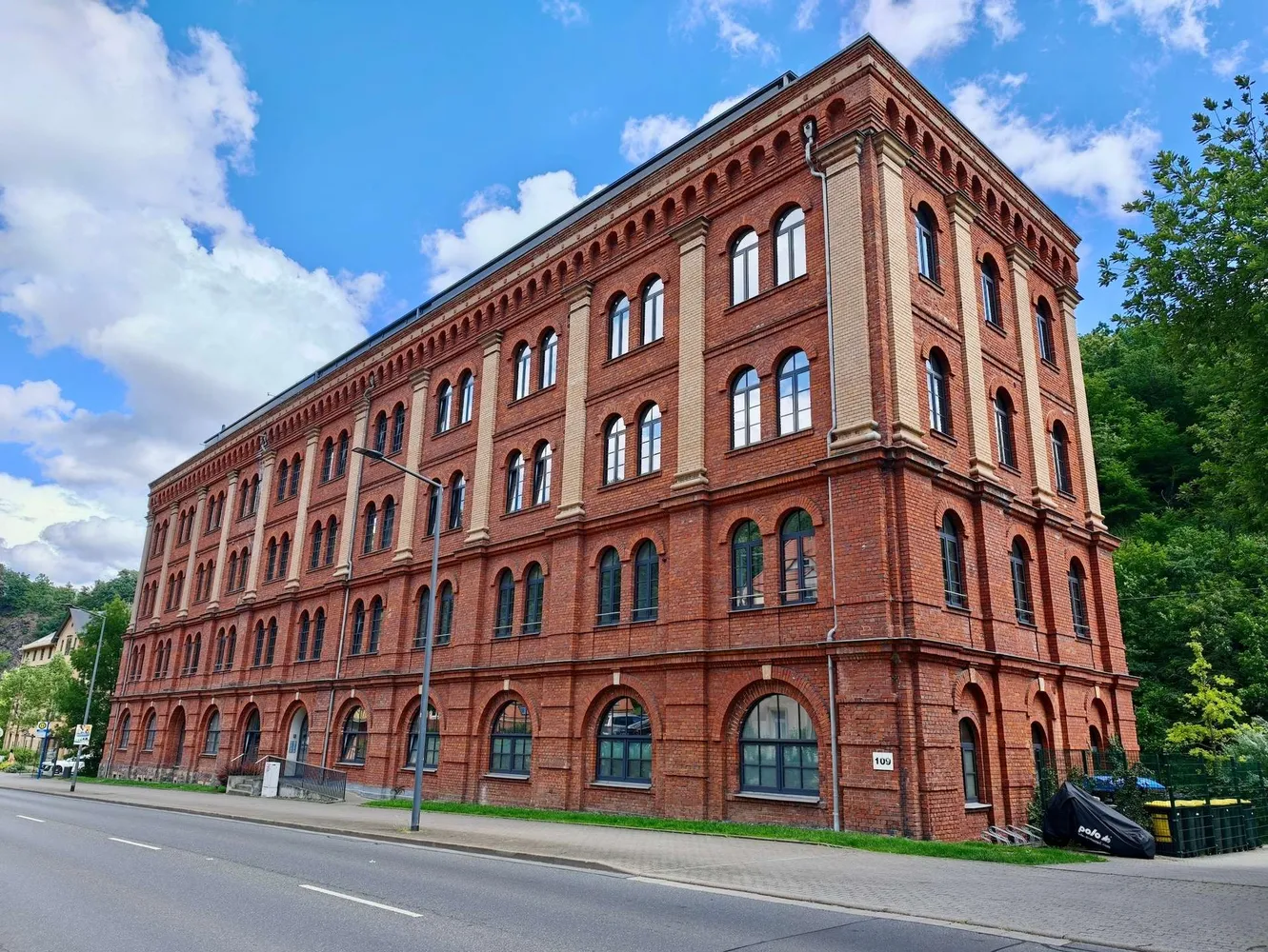 2 Zimmer Wohnung mit 84 m² in Dresden – Bild 8