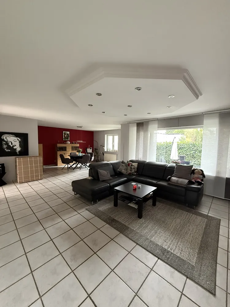 4 Zimmer Haus mit 141 m² in Düren – Bild 1