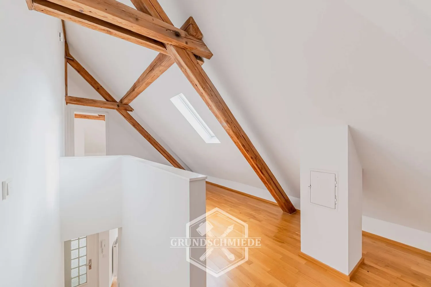 4 Zimmer Wohnung mit 96 m² in Stuttgart – Bild 1