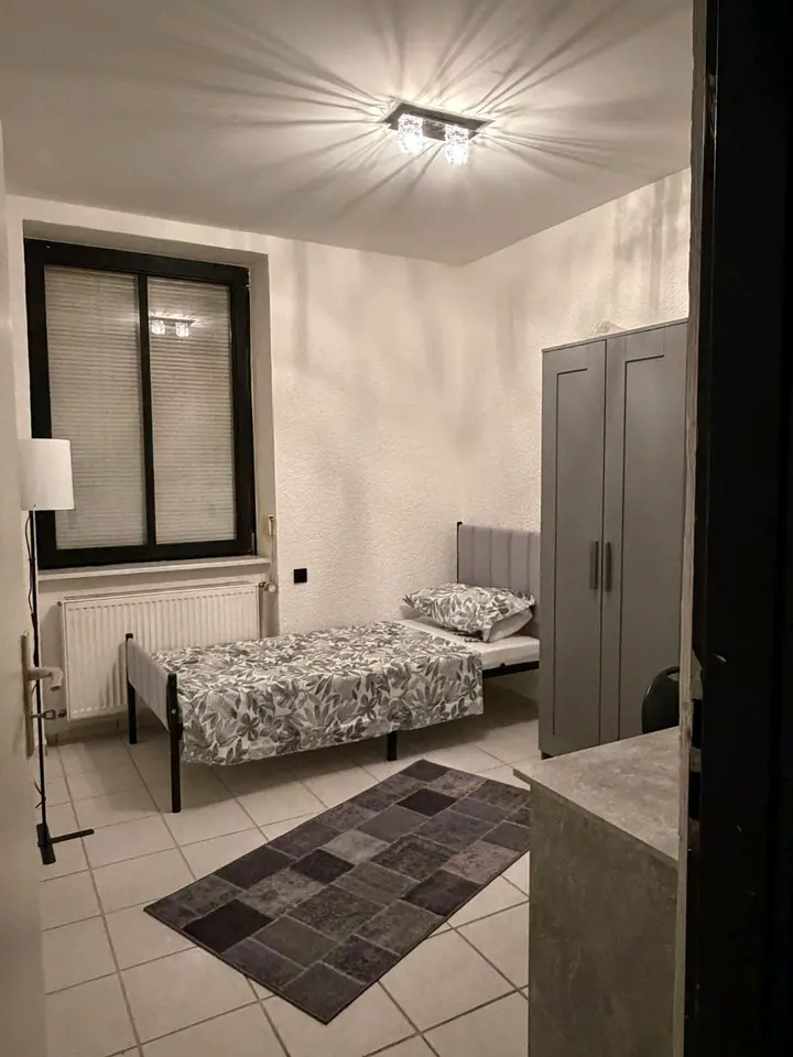 WG-Zimmer mit 15 m² in Saarbrücken – Bild 2