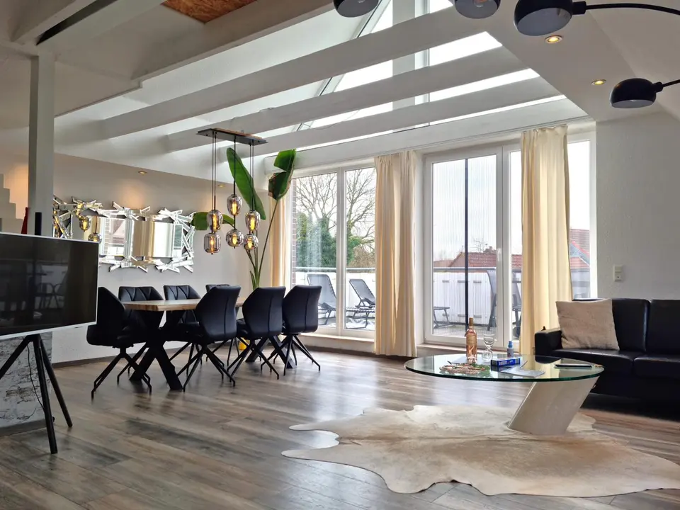5 Zimmer Wohnung mit 160 m² in Wilhelmshaven – Bild 1