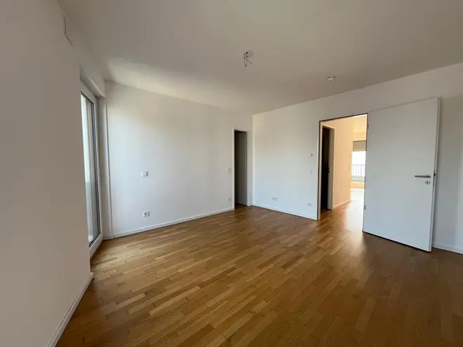 2 Zimmer Wohnung mit 68 m² in Neuss – Bild 2