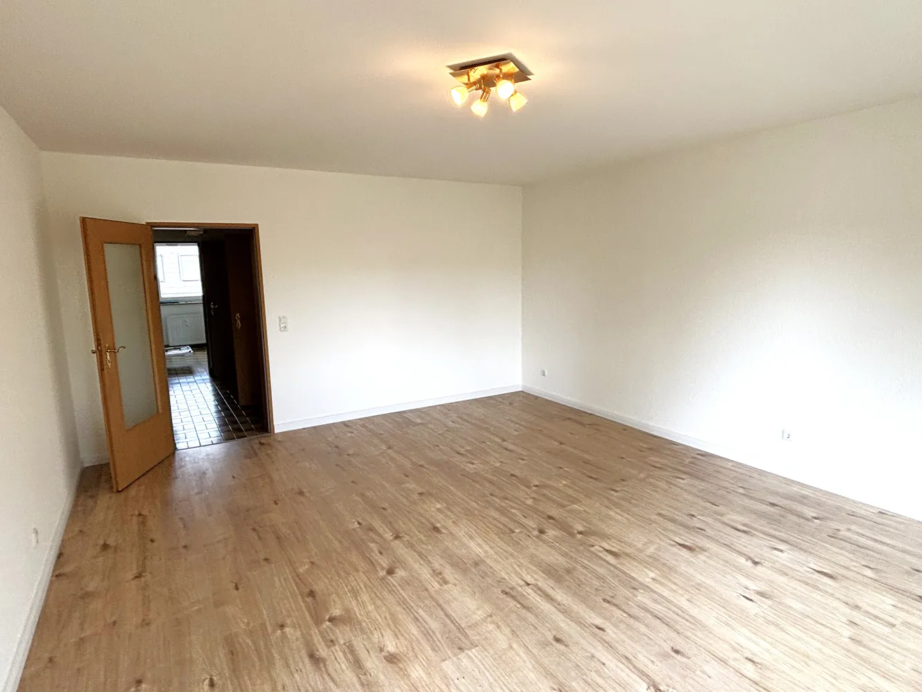 3 Zimmer Wohnung mit 77 m² in Neumünster – Bild 6