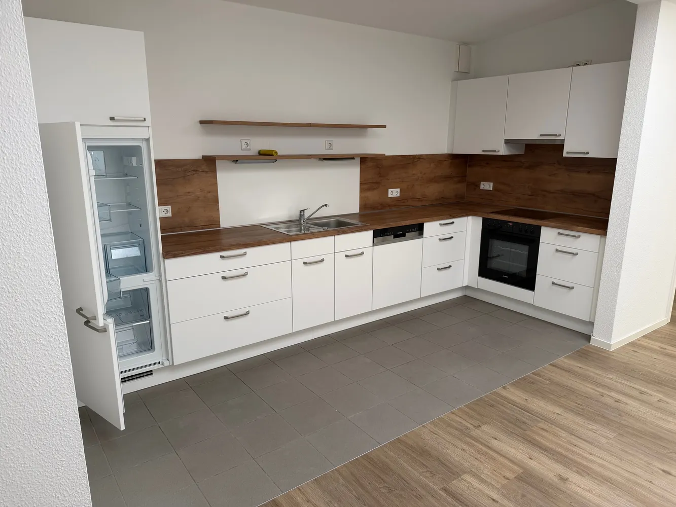3 Zimmer Wohnung mit 116 m² in Greifswald – Bild 3