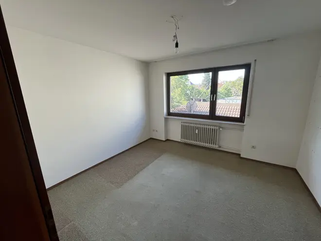 4 Zimmer Wohnung mit 115 m² in Karlsruhe – Bild 3