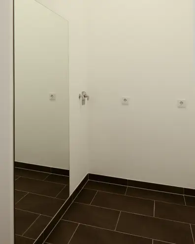 2 Zimmer Wohnung mit 76 m² in Berlin – Bild 10
