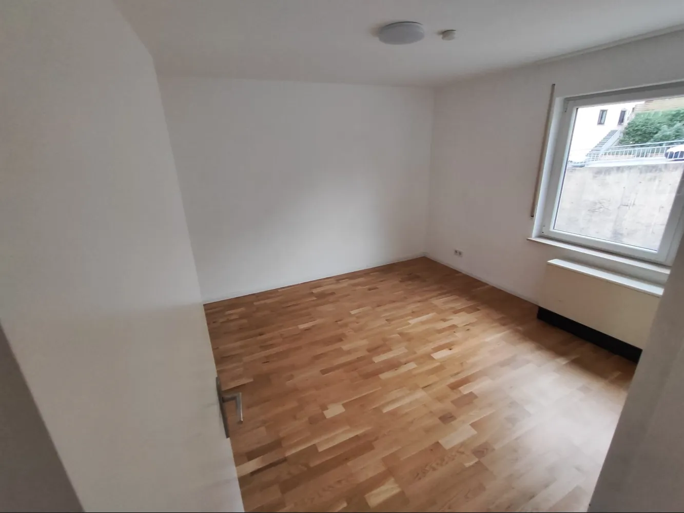 5 Zimmer Wohnung mit 120 m² in Böblingen – Bild 6