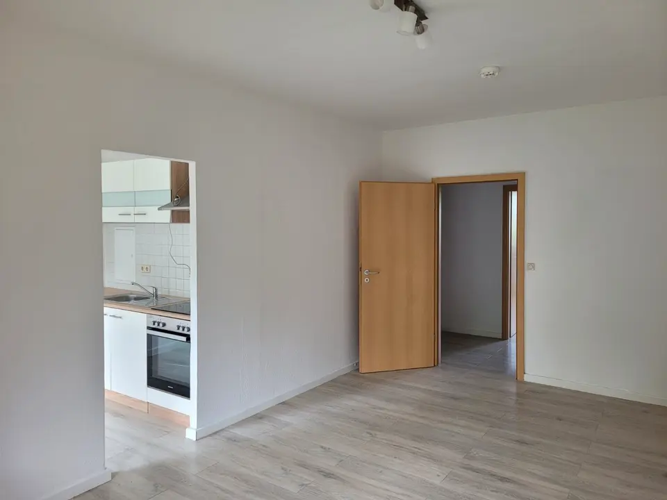 3 Zimmer Wohnung mit 65 m² in Gera – Bild 2