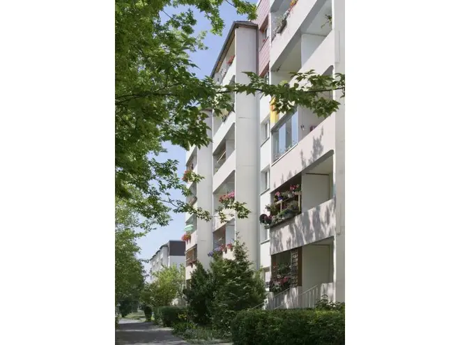 3 Zimmer Wohnung mit 57 m² in Halle (Saale) – Bild 1