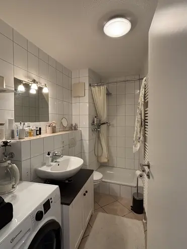 2 Zimmer Wohnung mit 42 m² in Freiburg im Breisgau – Bild 7