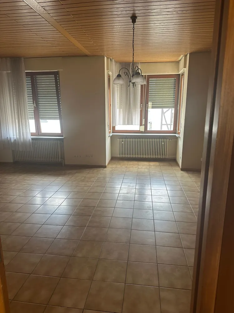 4 Zimmer Wohnung mit 103 m² in Neuwied – Bild 1