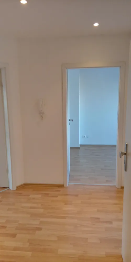 3 Zimmer Wohnung mit 70 m² in Plauen – Bild 4