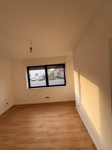 2 Zimmer Wohnung mit 70 m² in Köln – Bild 4