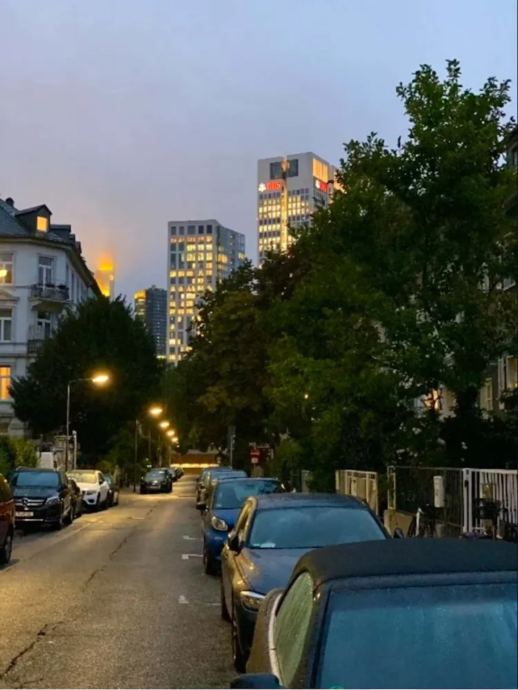 WG-Zimmer mit 20 m² in Frankfurt am Main – Bild 1