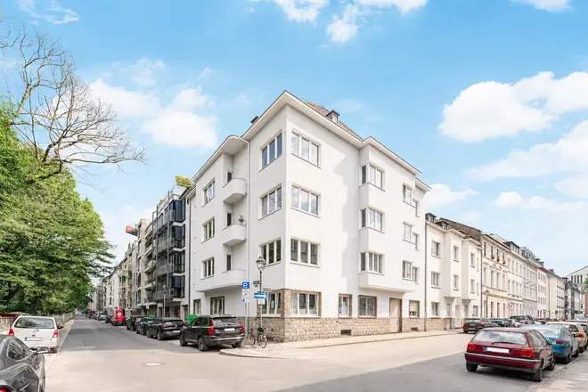 2 Zimmer Wohnung mit 96 m² in Düsseldorf – Bild 11