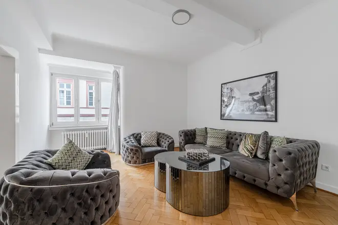 2 Zimmer Wohnung mit 96 m² in Düsseldorf – Bild 5