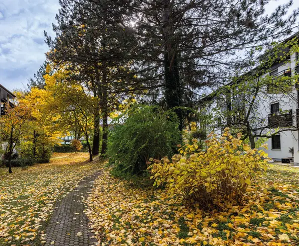 3 Zimmer Wohnung mit 65 m² in München – Bild 11