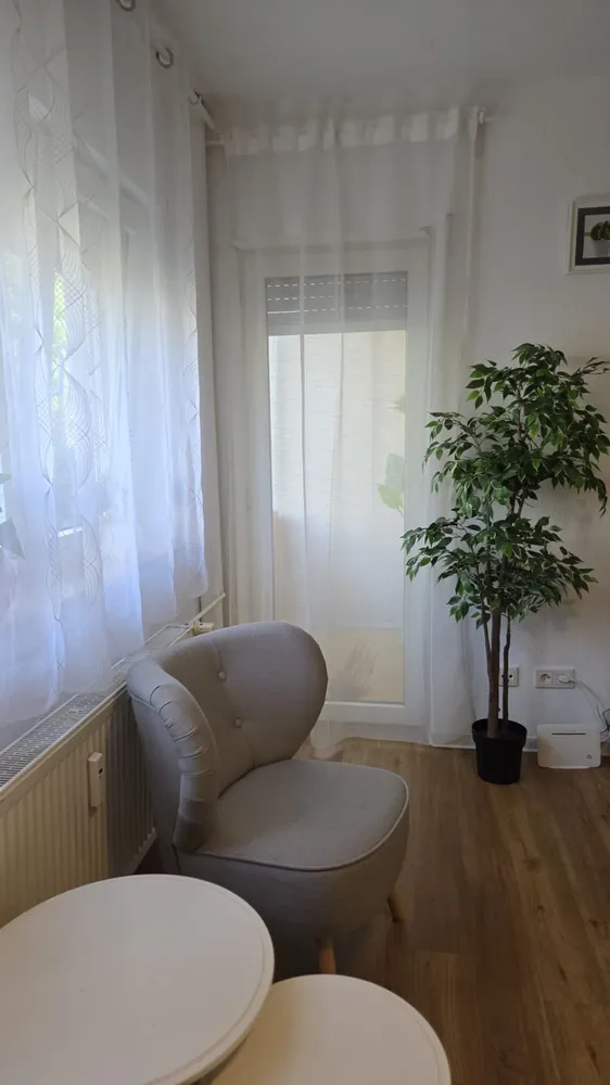 2 Zimmer Wohnung mit 44 m² in Wiesbaden – Bild 1