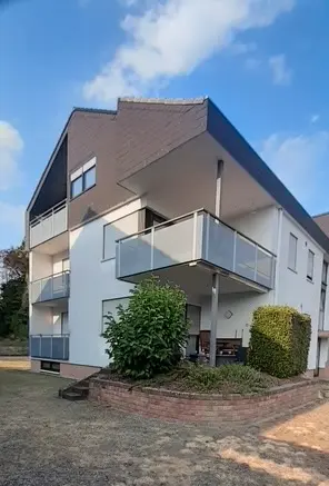 3 Zimmer Wohnung mit 102 m² in Aschaffenburg – Bild 2