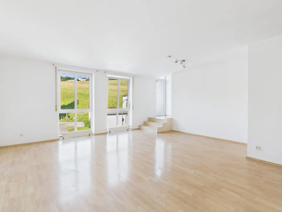 6 Zimmer Haus mit 136 m² in Landshut – Bild 1