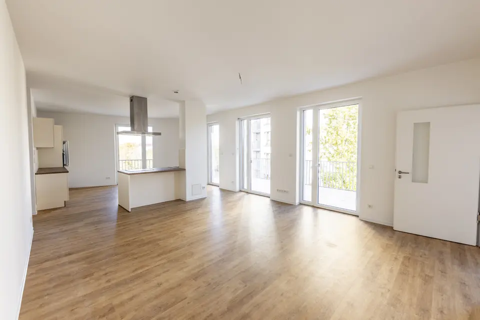 3 Zimmer Wohnung mit 152 m² in Cottbus – Bild 1
