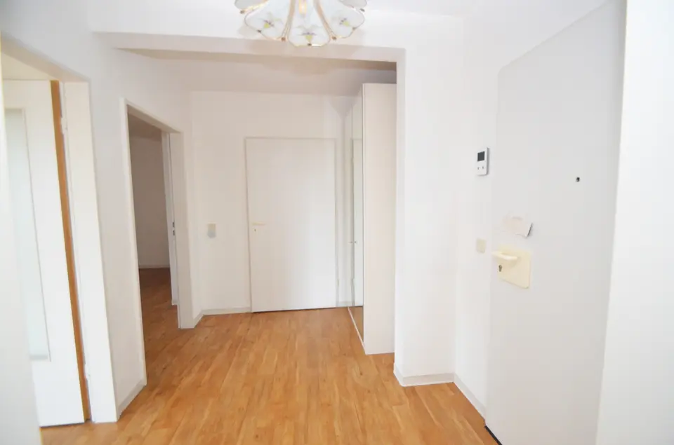 2 Zimmer Wohnung mit 65 m² in Brühl – Bild 8