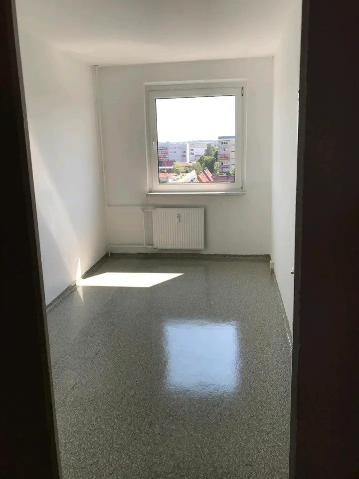 4 Zimmer Wohnung mit 76 m² in Neubrandenburg – Bild 4